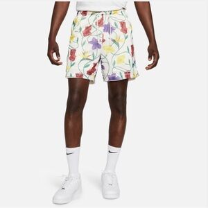 NIKE GIANNIS Reverse-able ISSUE BASKETBALL SHORTS in PALE IVORY/MALACHITE